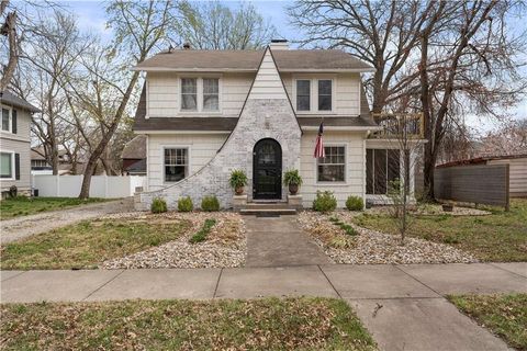 319 S Elm Street, Ottawa, KS 66067 - MLS#: 2532431