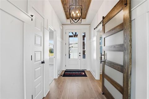 2074 NW OBrien Road Lee's Summit MO 64081