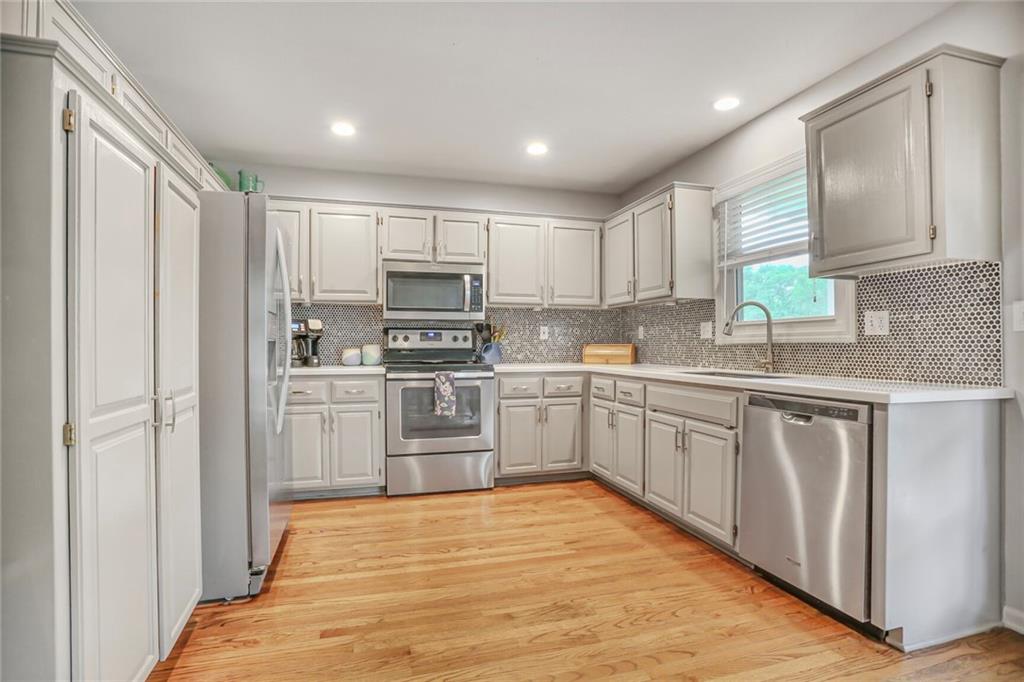 175 W Colleen Drive