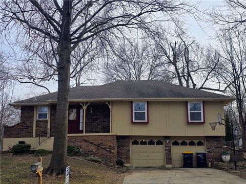 1211 SE Briarcroft Street, Lee\'s Summit, MO 64063 - MLS#: 2604052