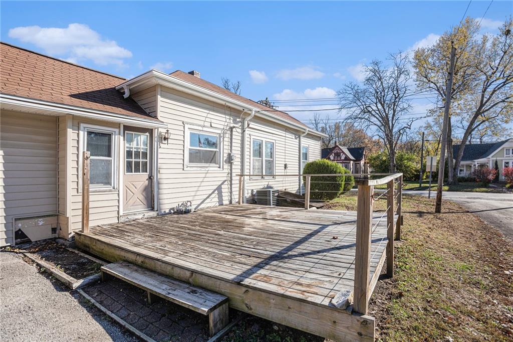 Plattsburg, Missouri 64477, United States, 2 Bedrooms Bedrooms, ,1 BathroomBathrooms,Residential,Pending,33709