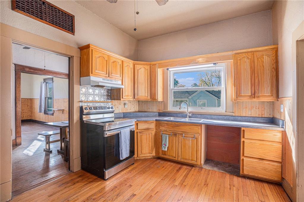 Plattsburg, Missouri 64477, United States, 2 Bedrooms Bedrooms, ,1 BathroomBathrooms,Residential,Pending,33709