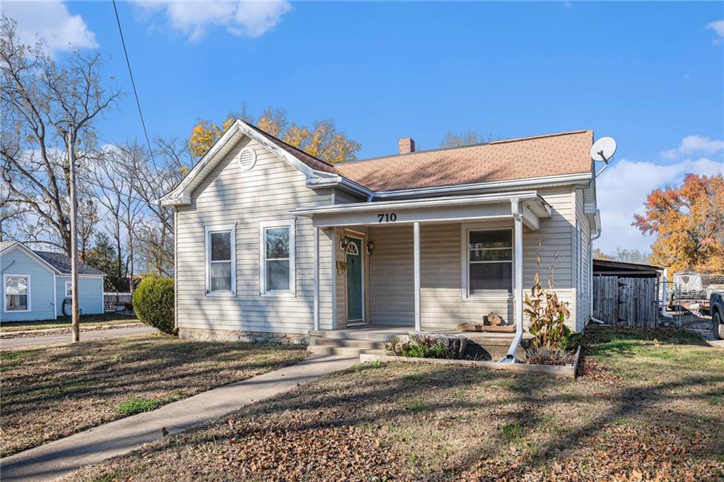 Plattsburg, Missouri 64477, United States, 2 Bedrooms Bedrooms, ,1 BathroomBathrooms,Residential,Pending,33709