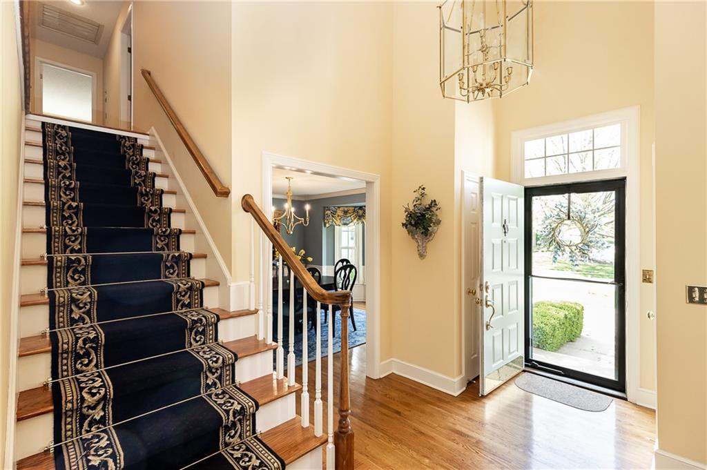 12705 Mohawk Circle