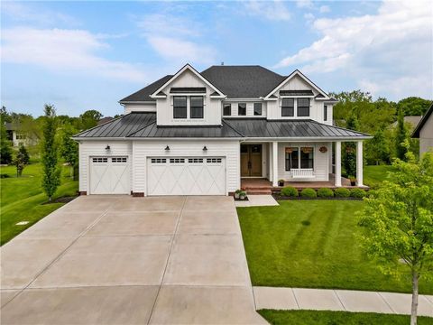 16205 Melrose Street Overland Park KS 66221
