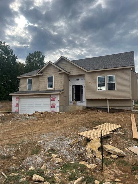 3812 SW McDanial Avenue, Blue Springs, MO 64015 - MLS#: 2561751