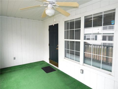 2385 NE 68th Street 93 Gladstone MO 64119