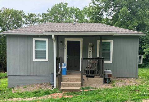 604 S Second Street, Richmond, MO 64085 - #: 2622282