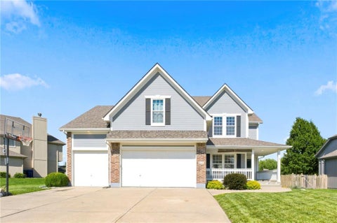 Photo of 808 SW 33rd Street, Lees Summit, MO 64082 (MLS # 2627840)