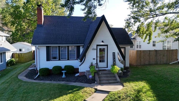 2814 RENICK ST, SAINT JOSEPH, MO 64507 - Image 65cfd64e4f1ef4f5b8e82bdc885f561f/1635694599