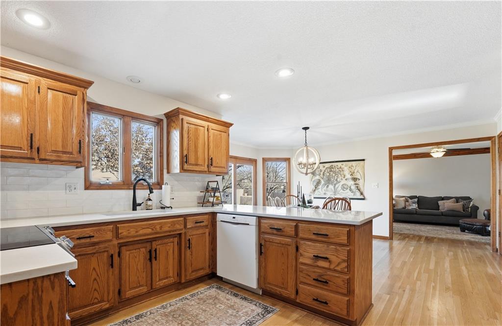 18906 E 34th Terrace