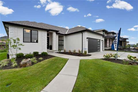 Photo of 17377 W 169th Terrace, Olathe, KS 66062 (MLS # 2635586)