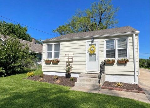 Photo of 4437 N Jackson Avenue, Kansas City, MO 64117 (MLS # 2615816)