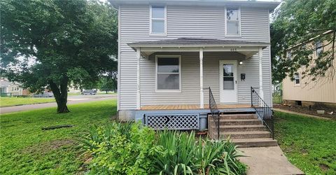 403 South Street Iola KS 66749