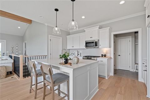 8216 Aurora Street Lenexa KS 66220