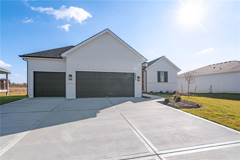 16848 S Norton Street