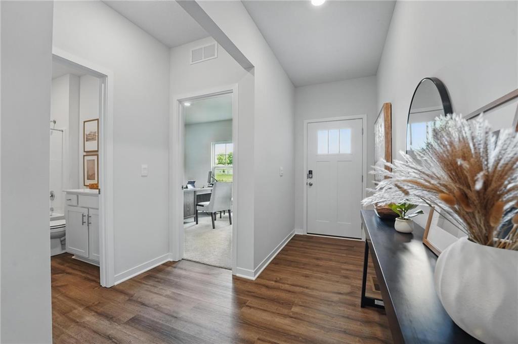 2113 Creek View Lane