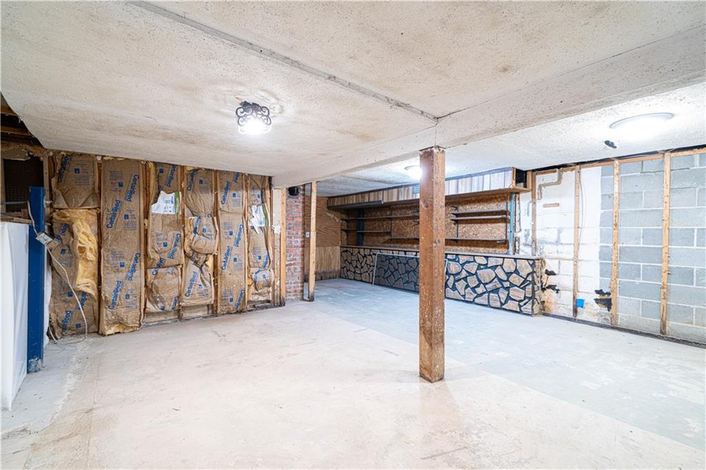 St Joseph, Missouri 64506, United States, 3 Bedrooms Bedrooms, ,2 BathroomsBathrooms,Residential,Active,91554