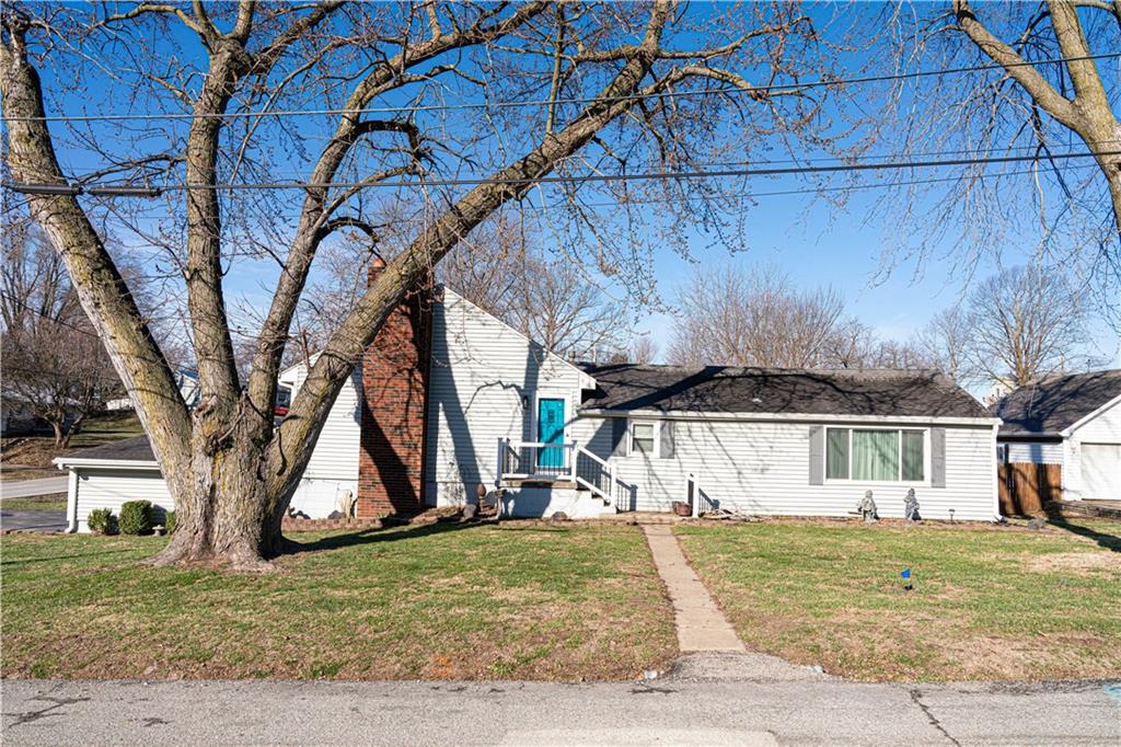 St Joseph, Missouri 64506, United States, 3 Bedrooms Bedrooms, ,2 BathroomsBathrooms,Residential,Active,91554