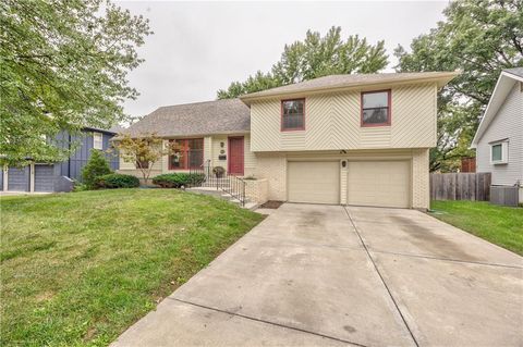 9712 Craig Drive, Overland Park, KS 66212 - MLS#: 2587909