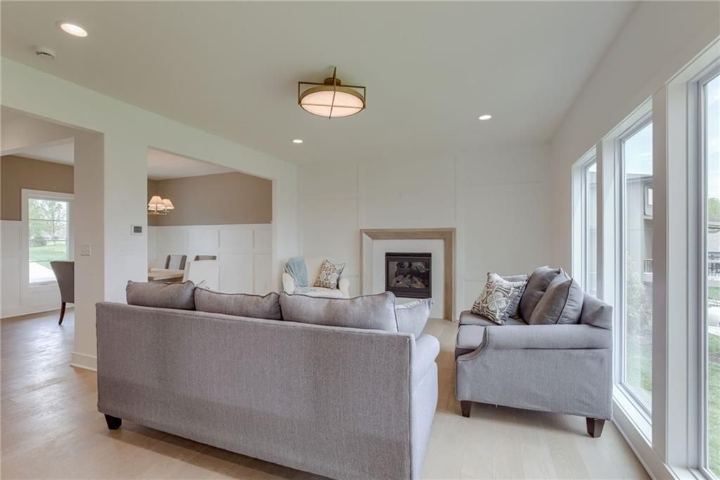 Photo of 1849 Arbor Trail, Liberty, MO 64068 (MLS # 2588425)