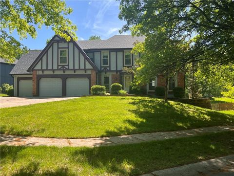 5806 N Kensington Avenue Kansas City MO 64119