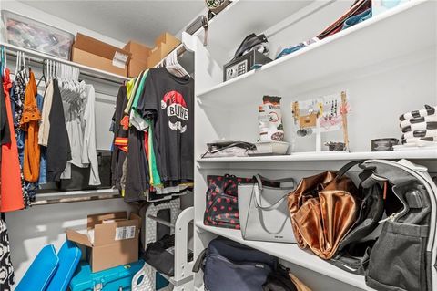 Tiny photo for 433 Lilly Lane, Liberty, MO 64068 (MLS # 2614708)