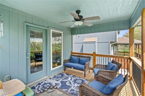 Tiny photo for 433 Lilly Lane, Liberty, MO 64068 (MLS # 2614708)