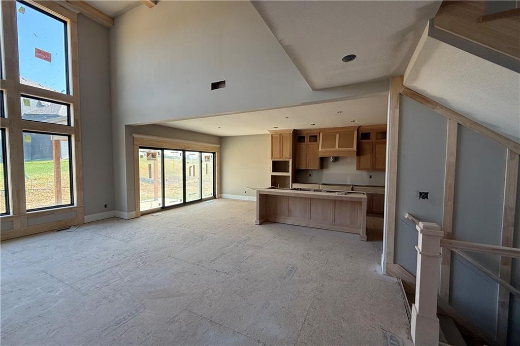 2531 NE Woodland Oaks Circle