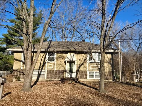 400 SE 21st Street, Oak Grove, MO 64075 - #: 2596196