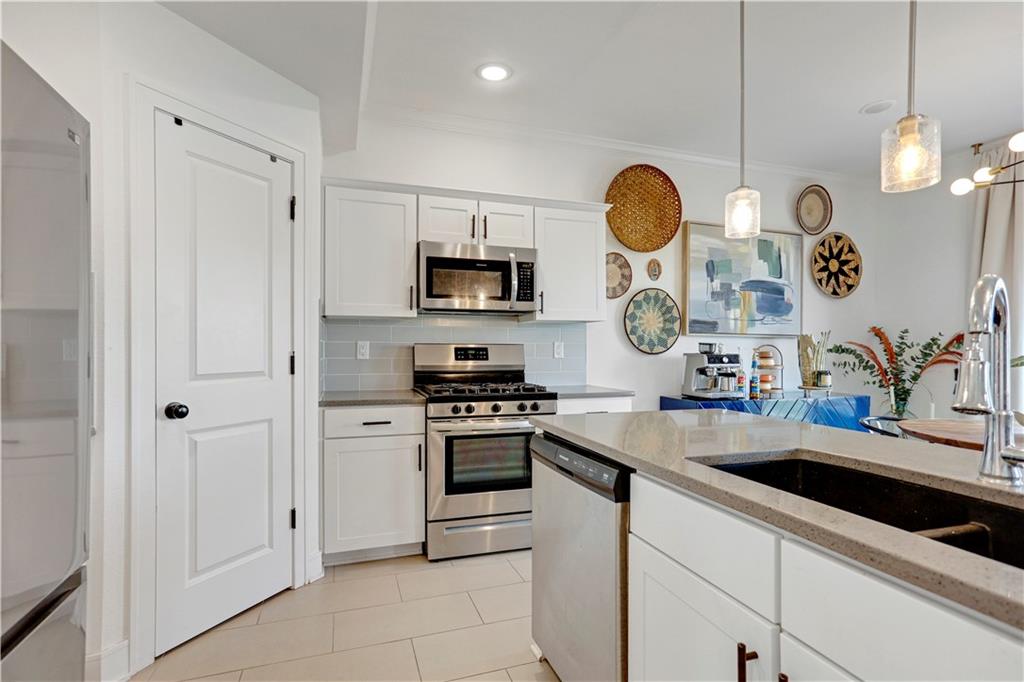 7332 Aaron Street 24 D