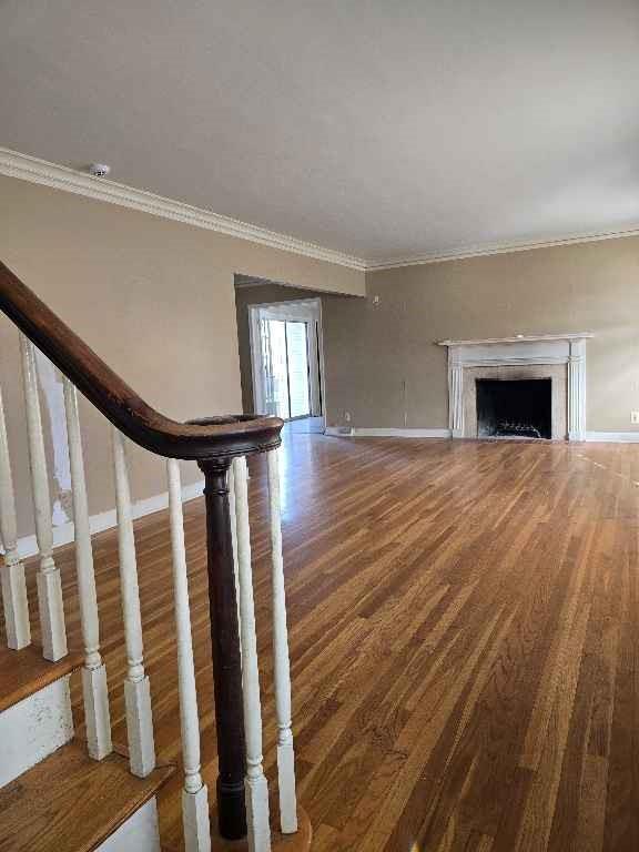 1625 SW Lakeside Drive