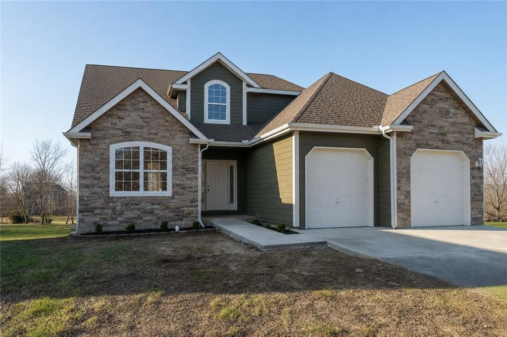 121 Hillside Drive
