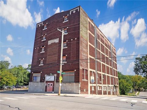 2431 Prospect Avenue Kansas City MO 64127