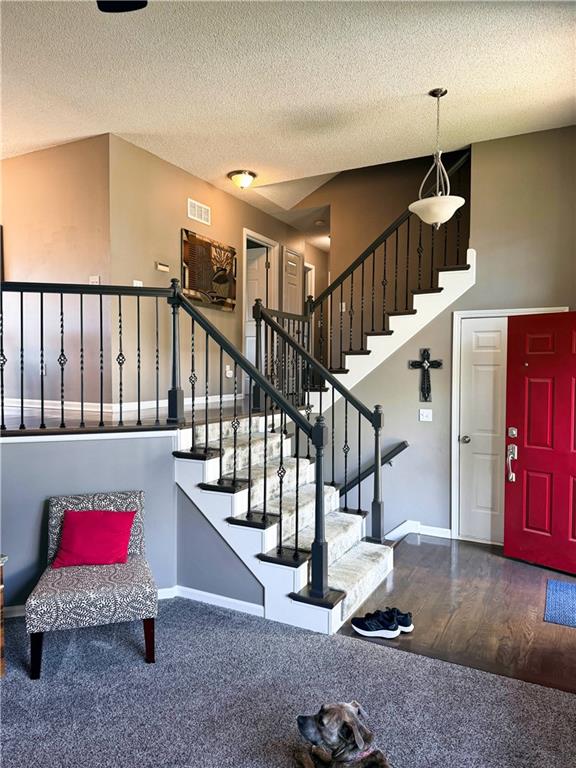 Photo of 8612 NE 72nd Terrace, Kansas City, MO 64158 (MLS # 2632549)