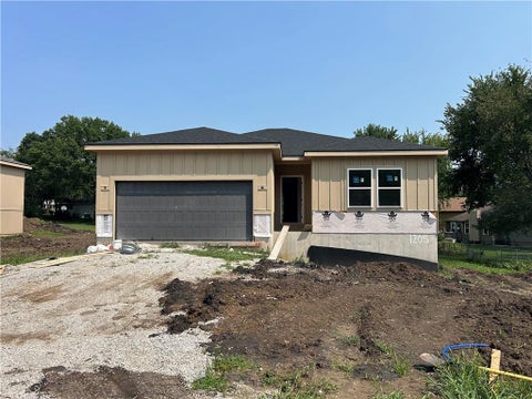 Photo of 1205 Matthes Lane, Pleasant Hill, MO 64080 (MLS # 2636672)