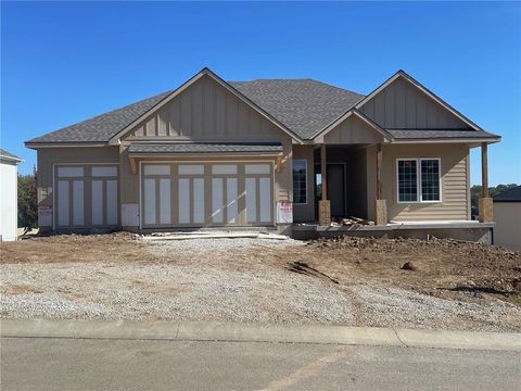 7105 Richards Drive Shawnee KS 66216