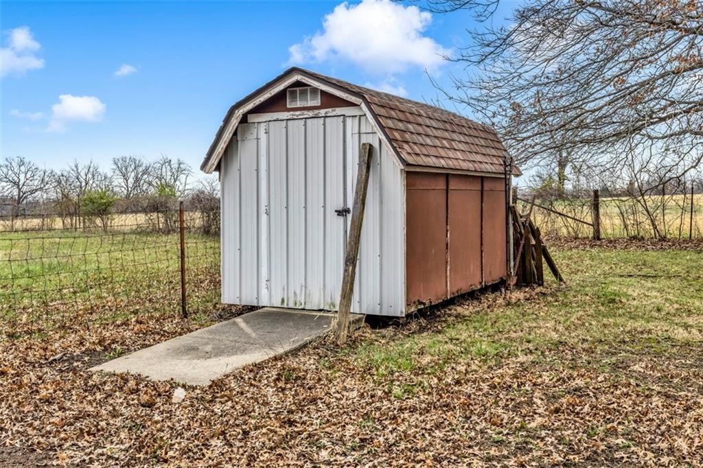 14589 NE County Road 2763 Road