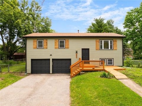 804 S Montclaire Drive Olathe KS 66061