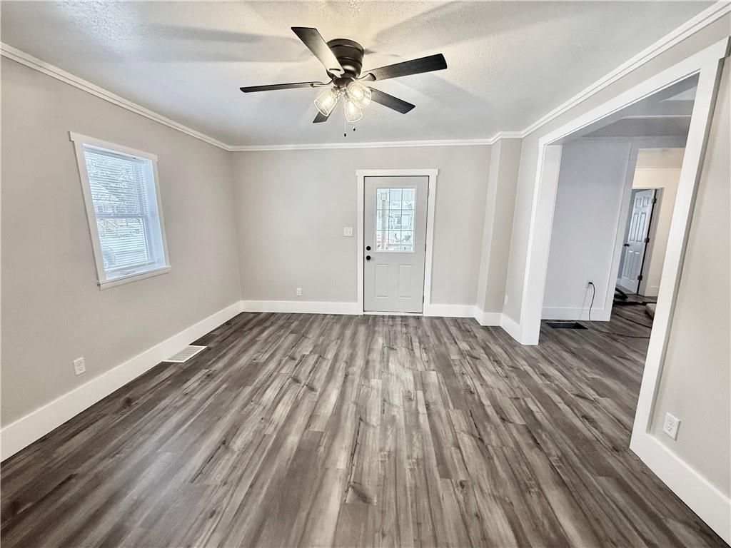 Photo of 126 S Mulberry Street, Maryville, MO 64468 (MLS # 2598402)