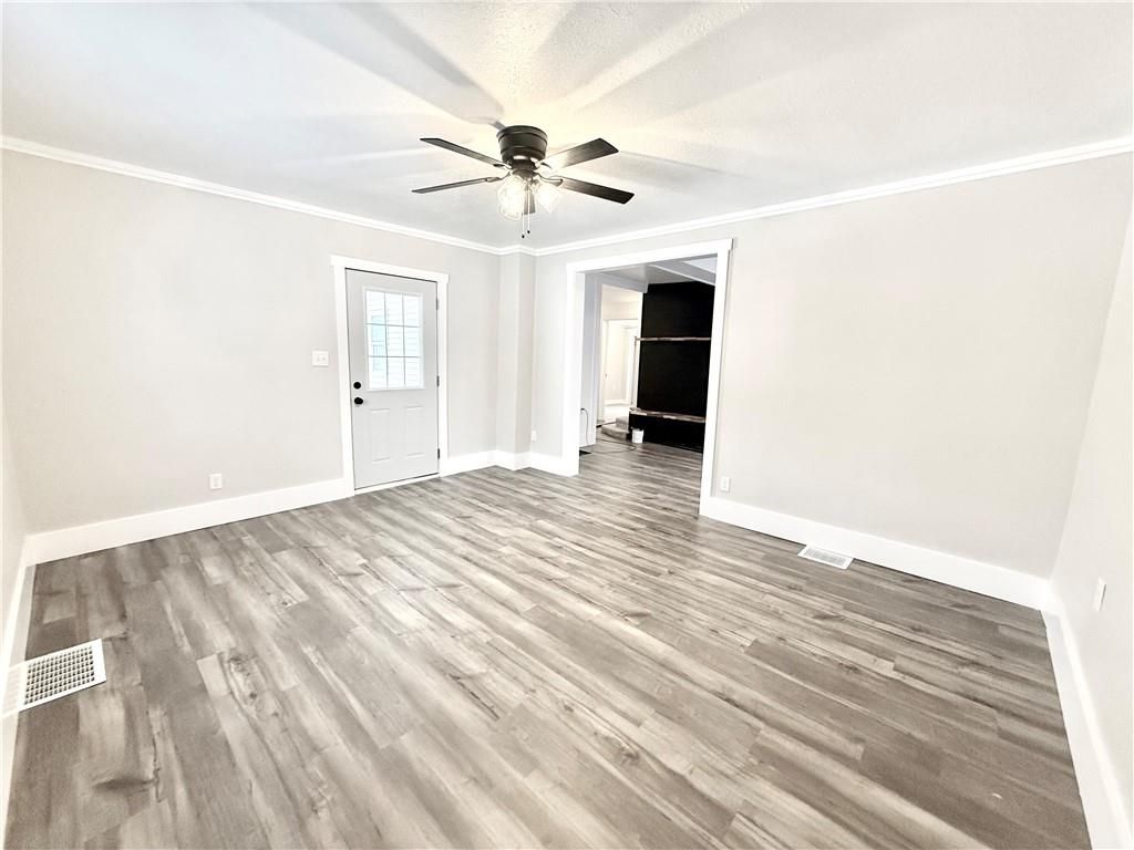 Photo of 126 S Mulberry Street, Maryville, MO 64468 (MLS # 2598402)