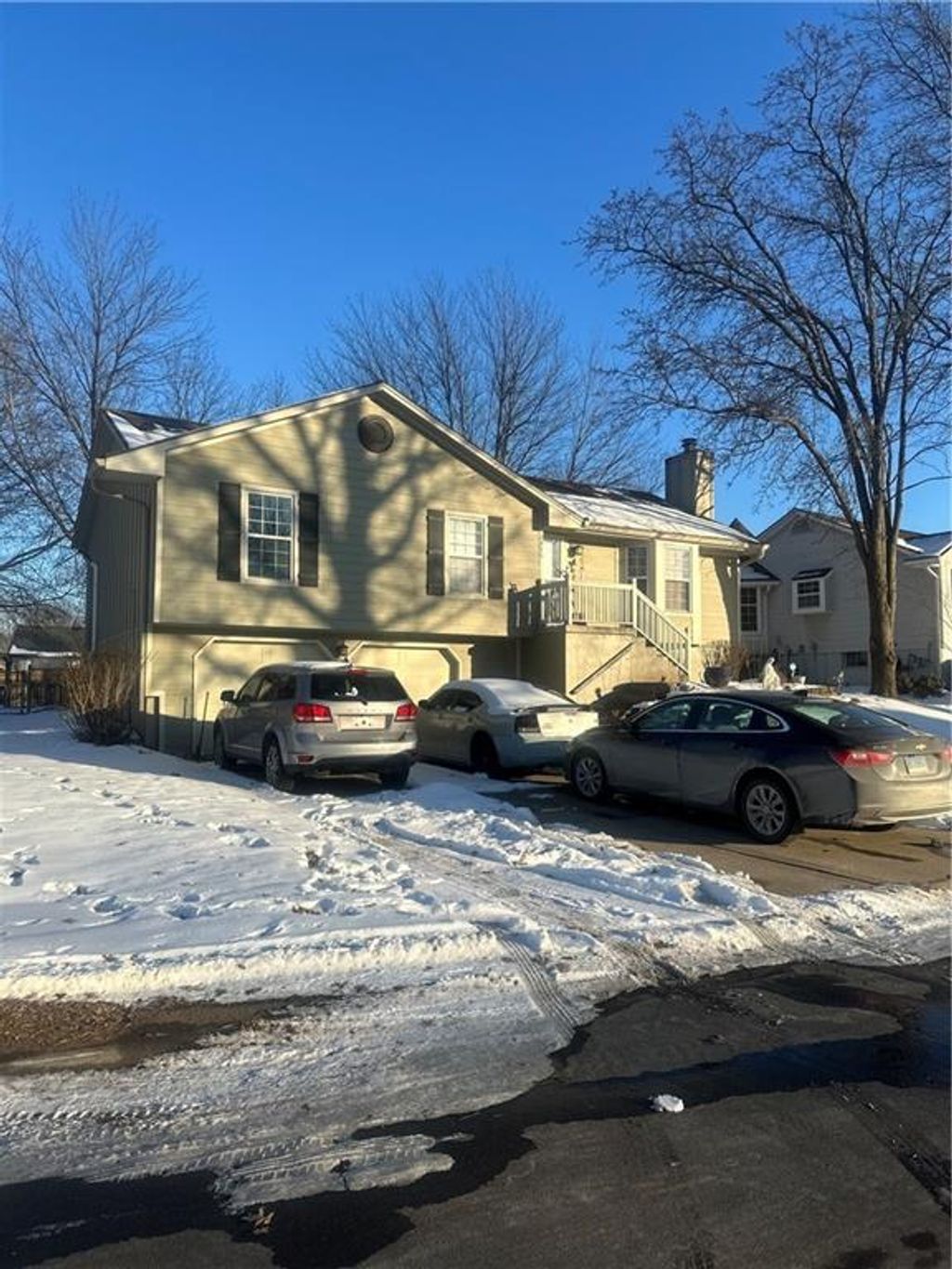 Photo of 3415 S Davidson Court, Independence, MO 64055 (MLS # 2598914)