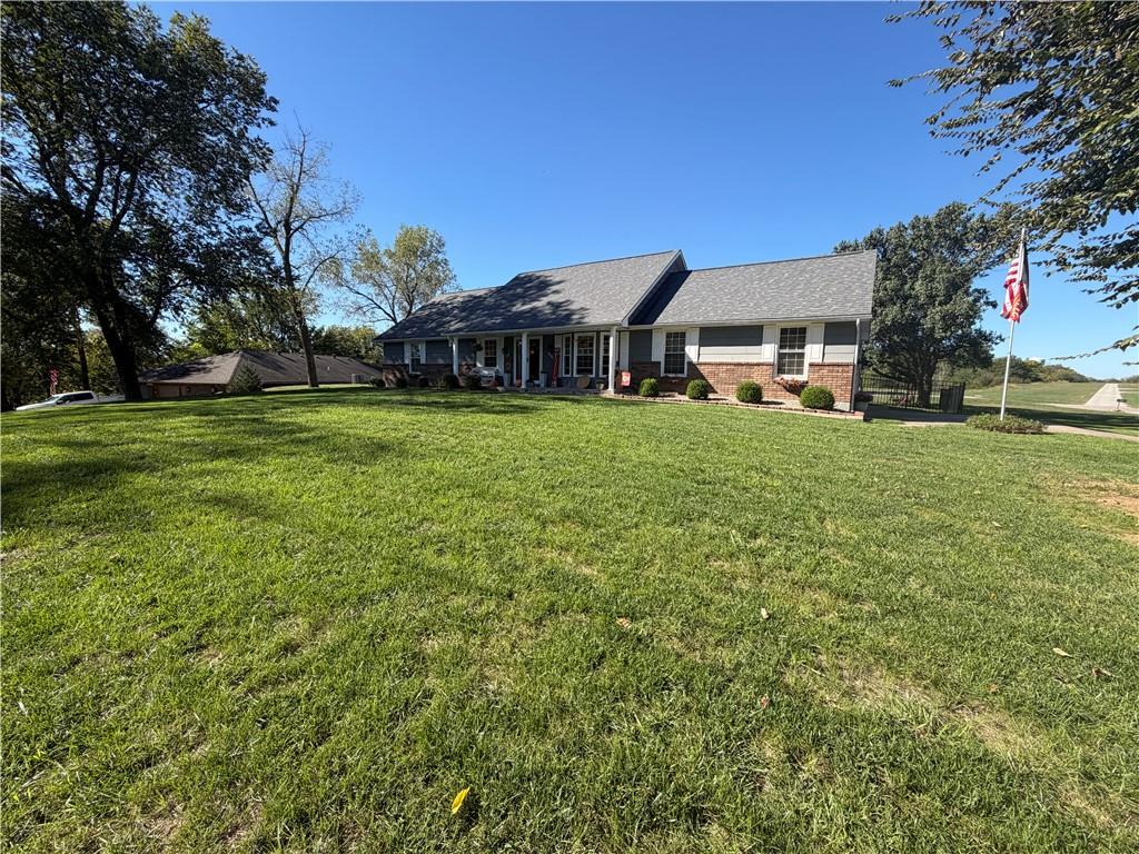 1008 Medbury Lane