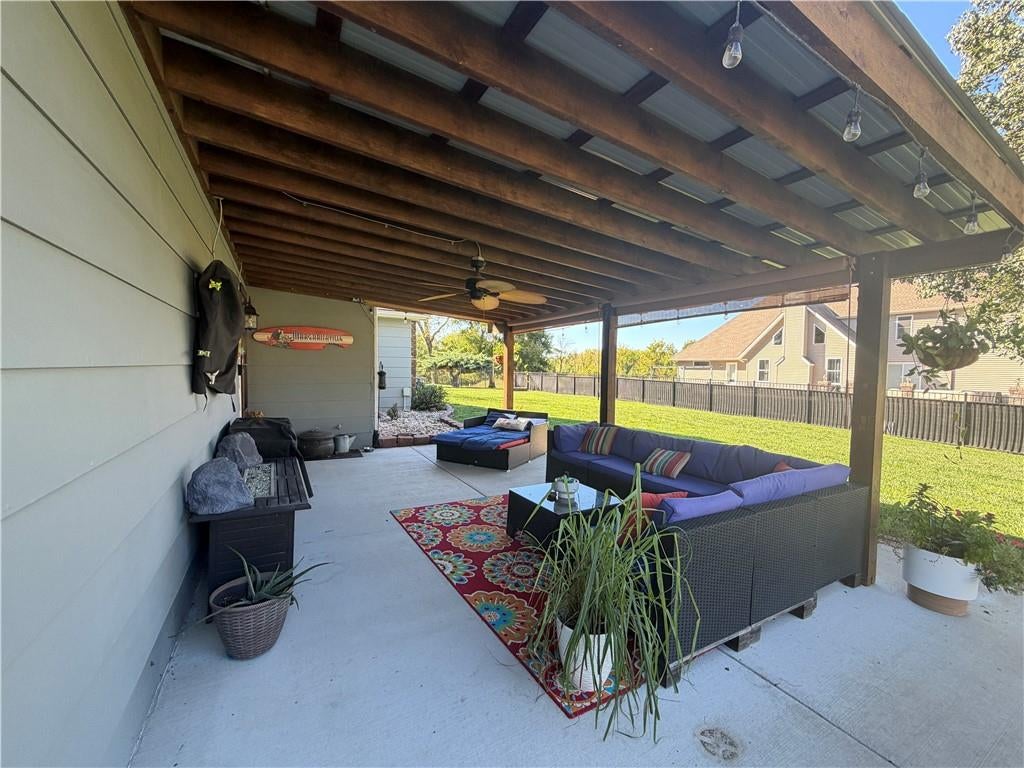 1008 Medbury Lane