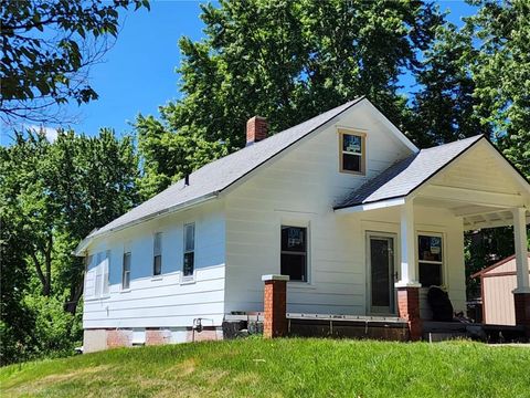 2016 Scott Street St Joseph MO 64507