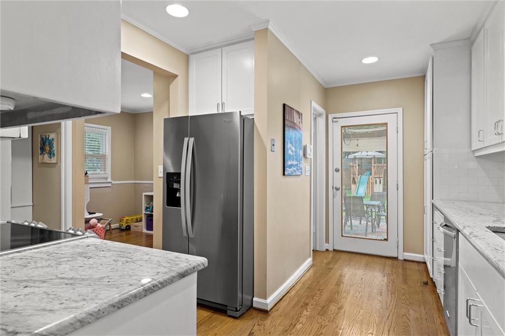 1251 W 72ND Street