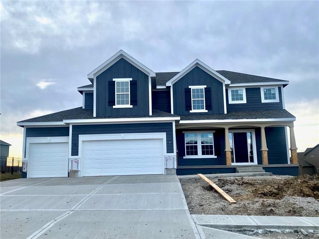 Photo of 8977 NE 99th Street, Kansas City, MO 64157 (MLS # 2618782)