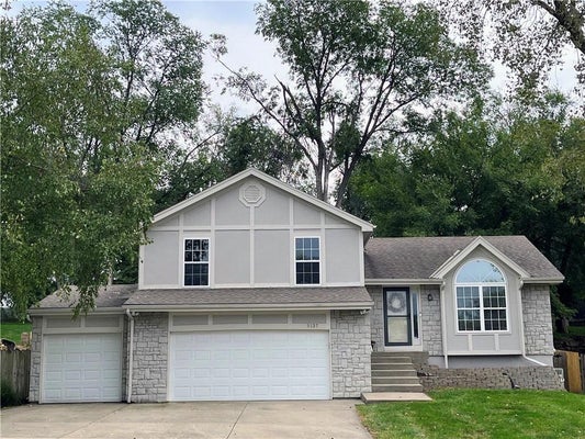 5137 N PENNSYLVANIA AVE, KANSAS CITY, MO 64118 - Image 68052a0333975d8b25e1b348e9b3d27e/551311684