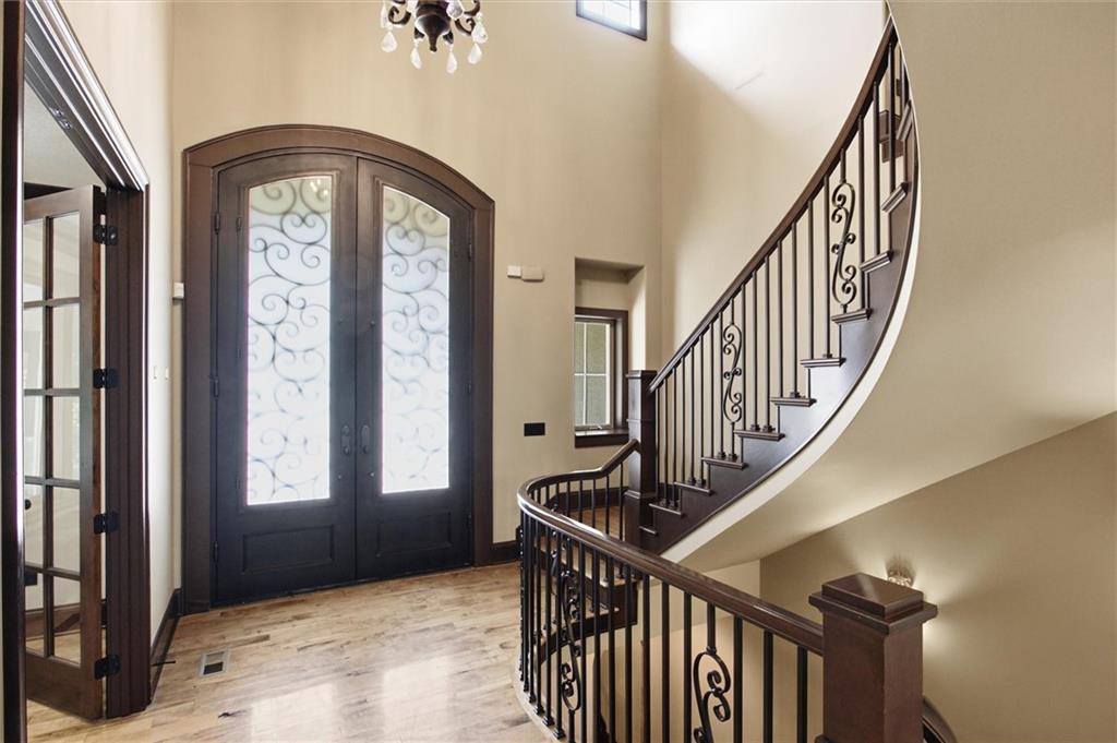 14555 Oak Valley Drive