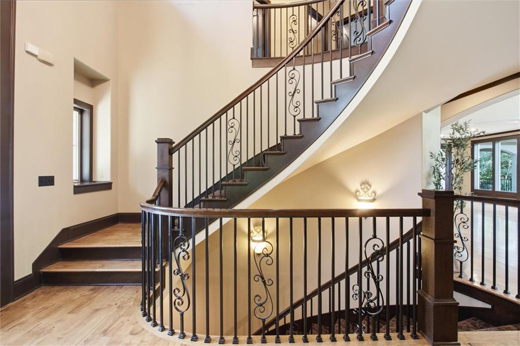 14555 Oak Valley Drive